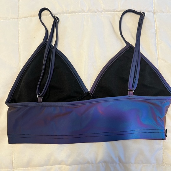 Reflective crop top - Picture 3 of 4